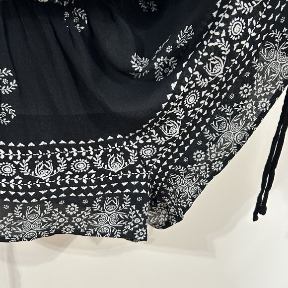 BAND OF GYPSIES XS Romper Black White Boho Bandana Print V-Neck Flutter Sleeve - Picture 4 of 12